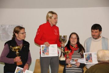 Challenge Avenir (de 60 à 90 km) : 1 - Evelyne Bouyé (Ecuries de la Charrière), 2 - Bernadette Bonnel (Ecuries des Couleurs), 3 - Julie Delion et Frédéric Reuillard (Ecuries des Couleurs)