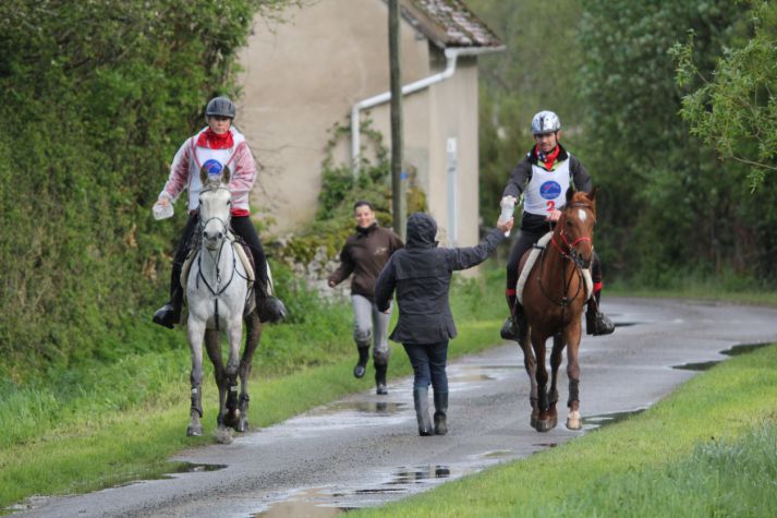 Evelyne Bouyé avec Quadix Charriere et Nicolas Duguet avec Opium Arby, aux deux premières places de la 90 km vitesse libre.